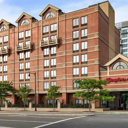 Hampton Inn By Hilton Boston/Cambridge